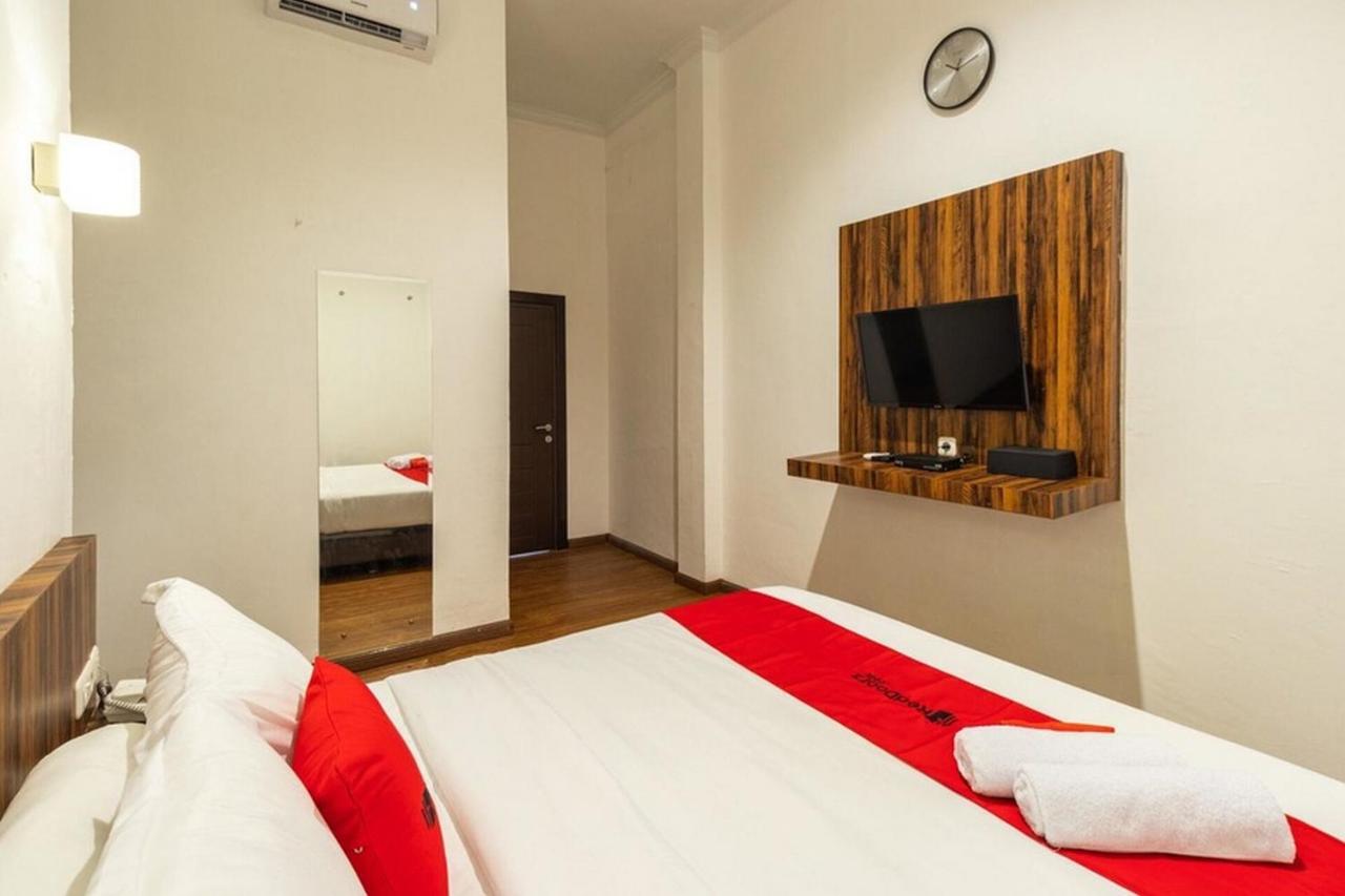 RedDoorz @ Binjai Hotell Eksteriør bilde